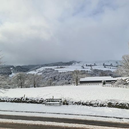 The Shady Oak Country Inn Taxal Bagian luar foto