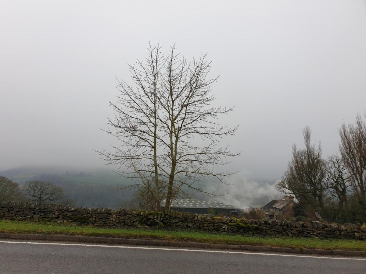The Shady Oak Country Inn Taxal Bagian luar foto